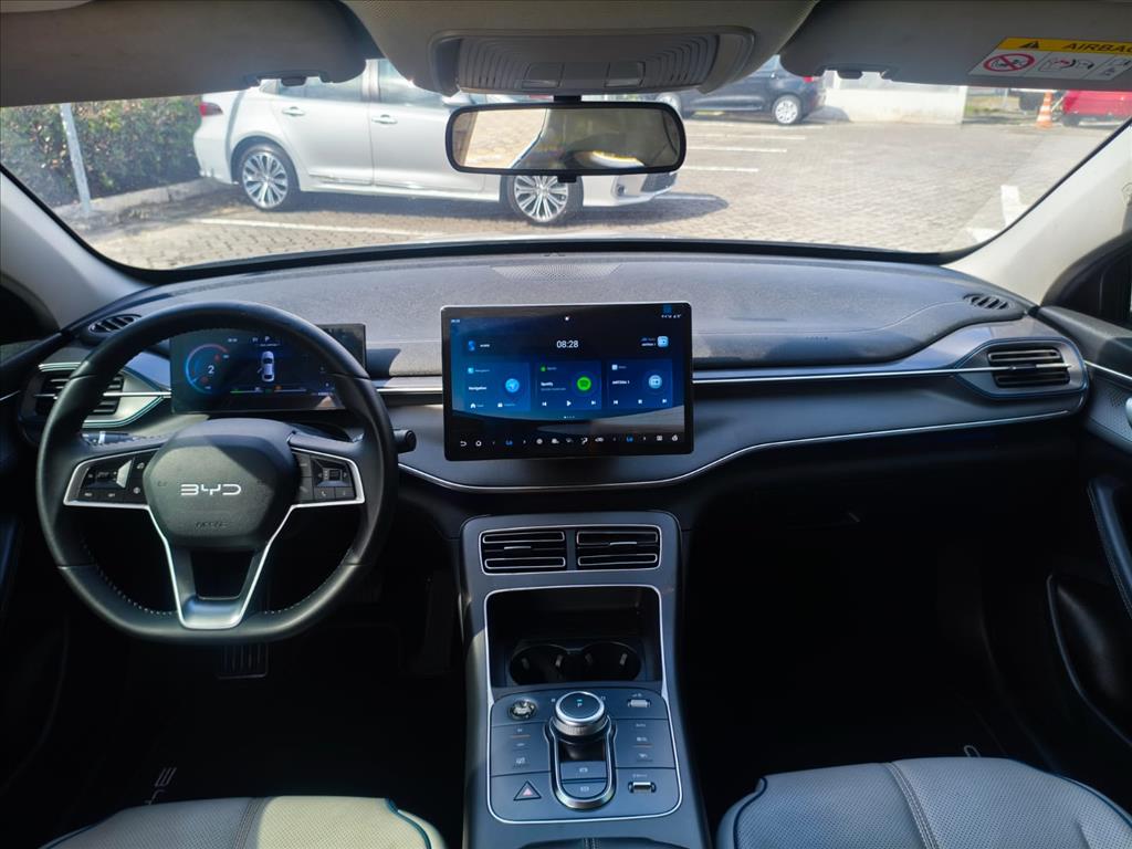 KING 1.5 DM-I PHEV GL AUTOMÁTICO7