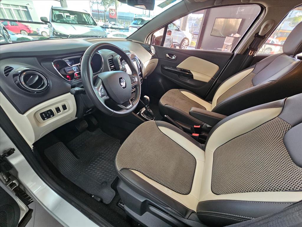 Renault-CAPTUR-1.6 16V SCE FLEX INTENSE X-TRONIC