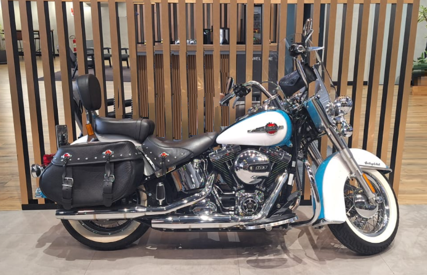 HARLEY-DAVIDSON-HERITAGE-SOFTAIL CLASSIC