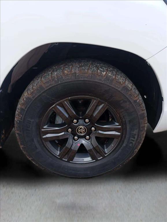 HILUX 2.7 VVT-i FLEX CD SR 4X2 AUTOMÁTICO10