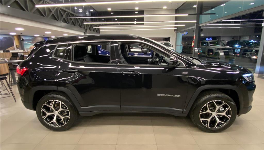 COMPASS 1.3 T270 TURBO FLEX LONGITUDE AT617