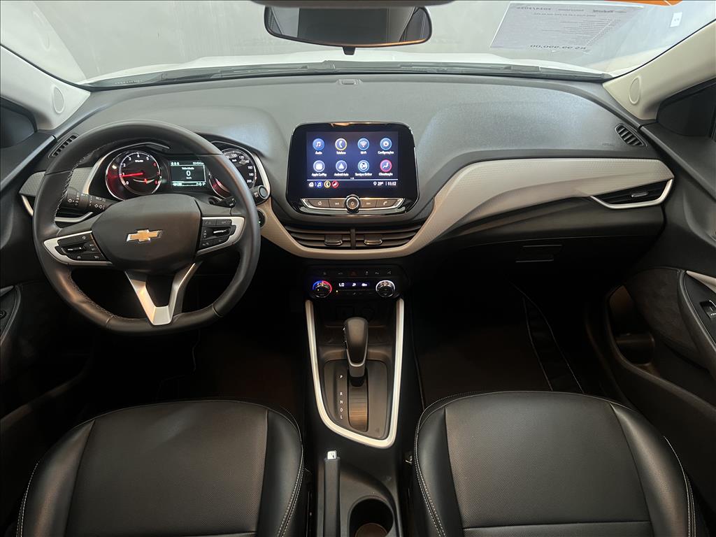 ONIX PLUS 1.0 TURBO FLEX PREMIER AUTOMÁTICO4