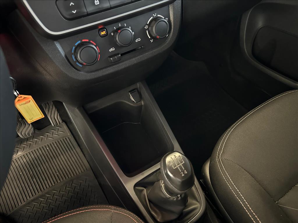 KWID 1.0 12V SCE FLEX ZEN MANUAL10