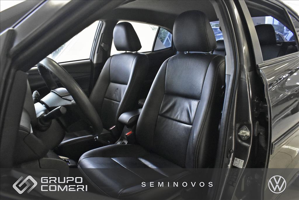 YARIS 1.5 16V FLEX SEDAN XL LIVE MULTIDRIVE6