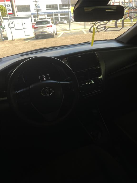 YARIS 1.5 16V FLEX XS CONNECT MULTIDRIVE5