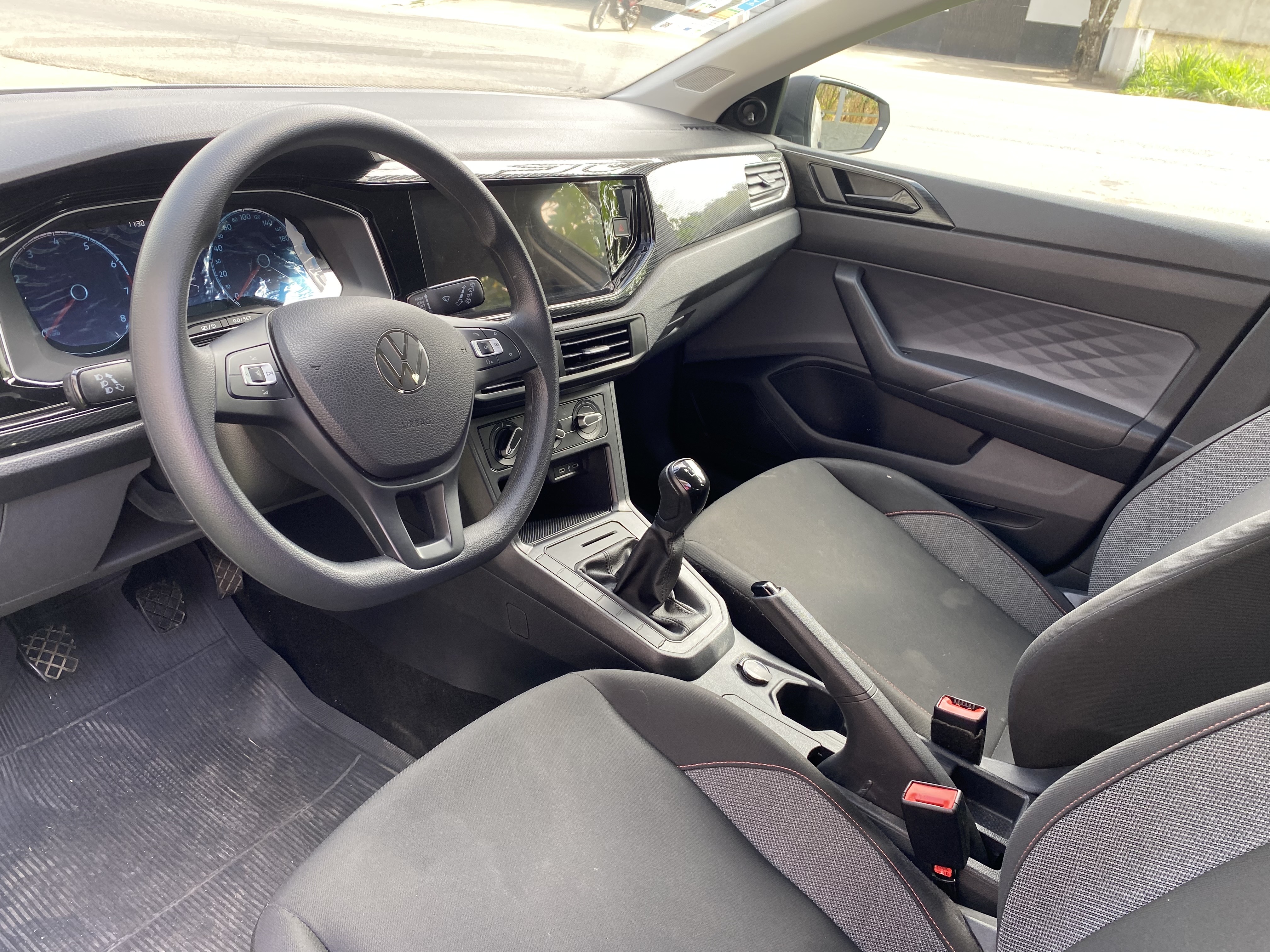POLO 1.0 MPI TRACK MANUAL8