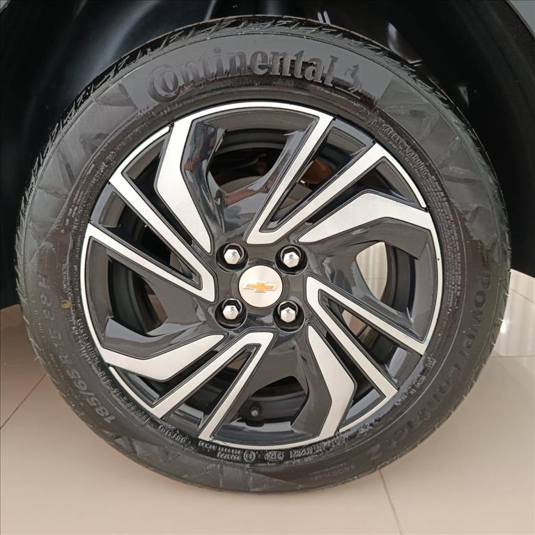 ONIX PLUS 1.0 TURBO FLEX LT AUTOMÁTICO11