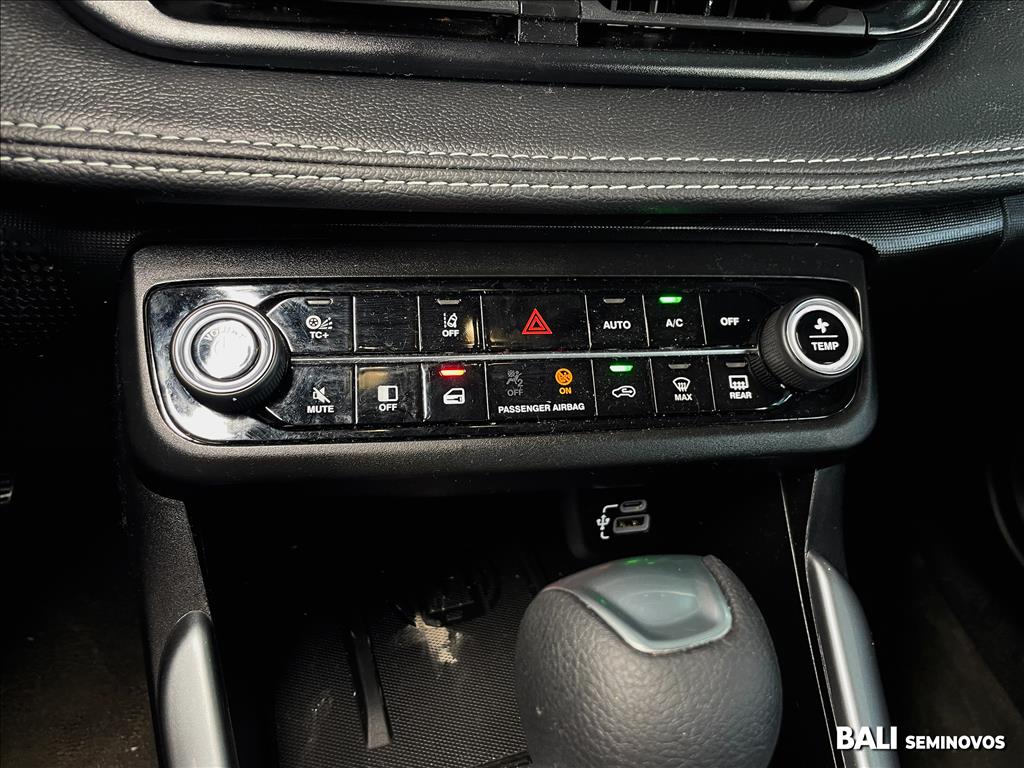 FASTBACK 1.0 TURBO 200 HYBRID AUDACE CVT14