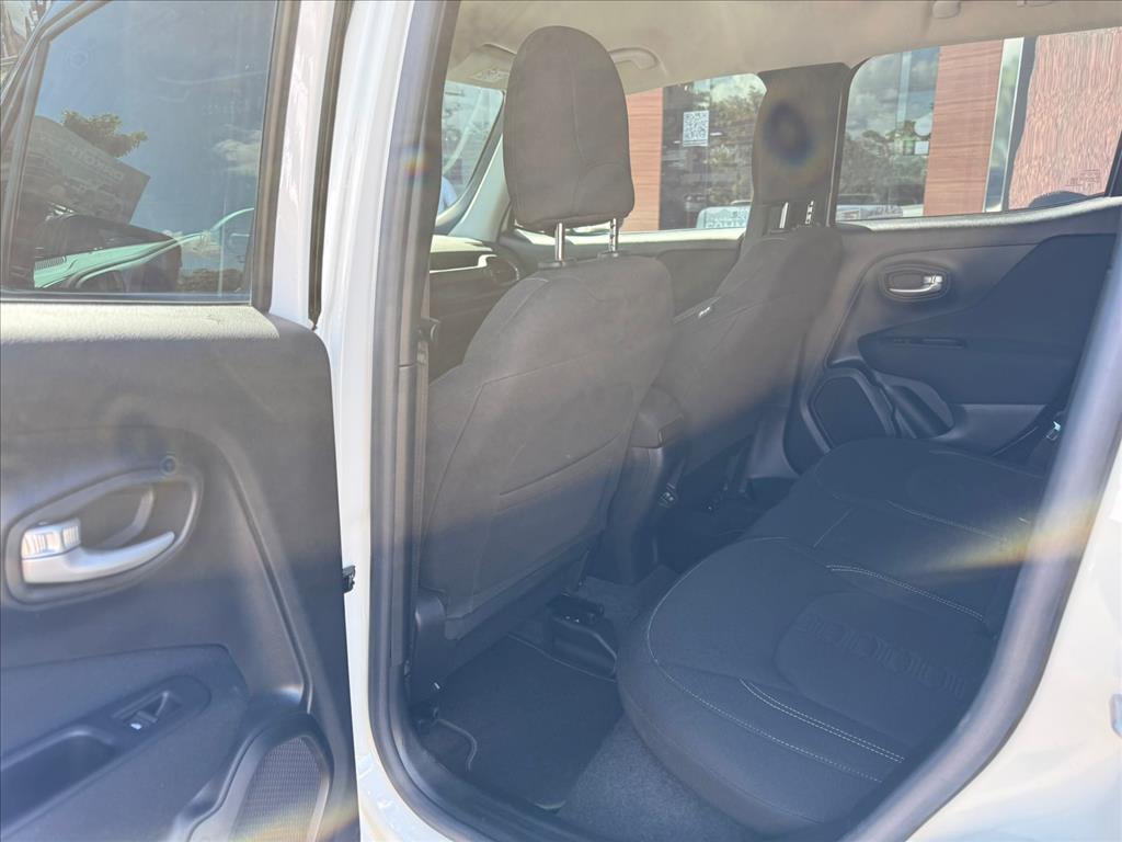 Jeep-RENEGADE-1.3 T270 TURBO FLEX SPORT ALTITUDE AT6