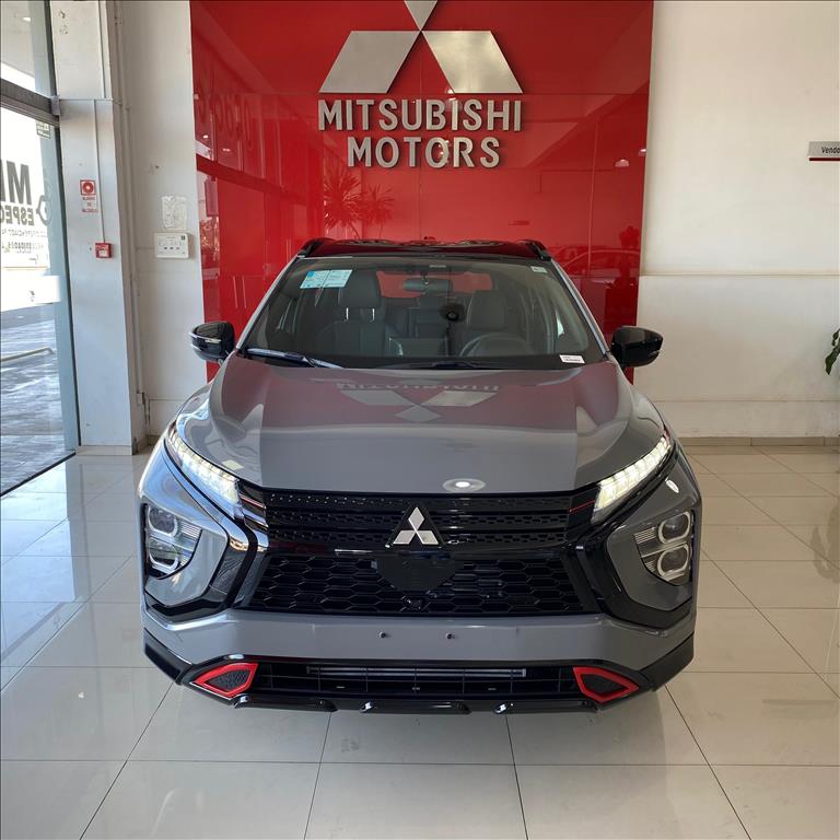 Mitsubishi-ECLIPSE CROSS-1.5 MIVEC TURBO GASOLINA HPE BLACK CVT