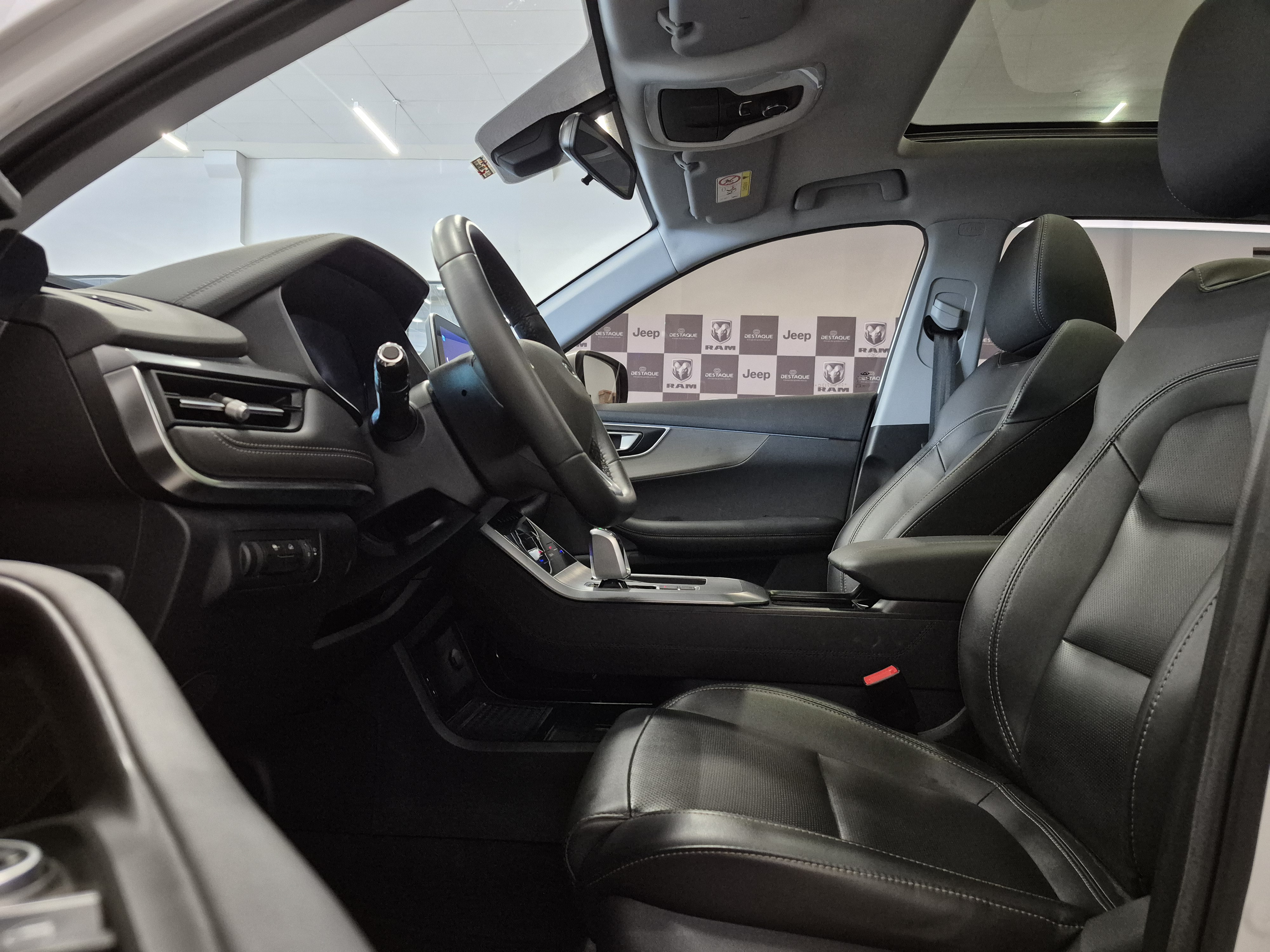 Foto ilustrativa do carro