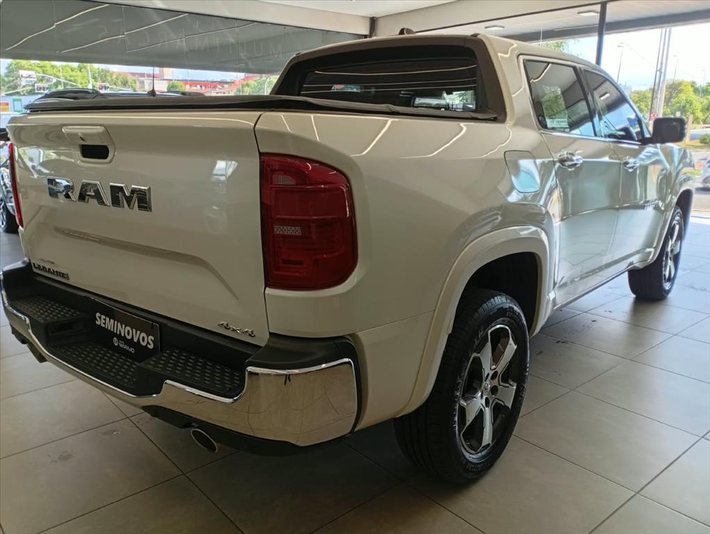 RAMPAGE 2.0 TURBO DIESEL LARAMIE 4X4 AUTOMÁTICO9