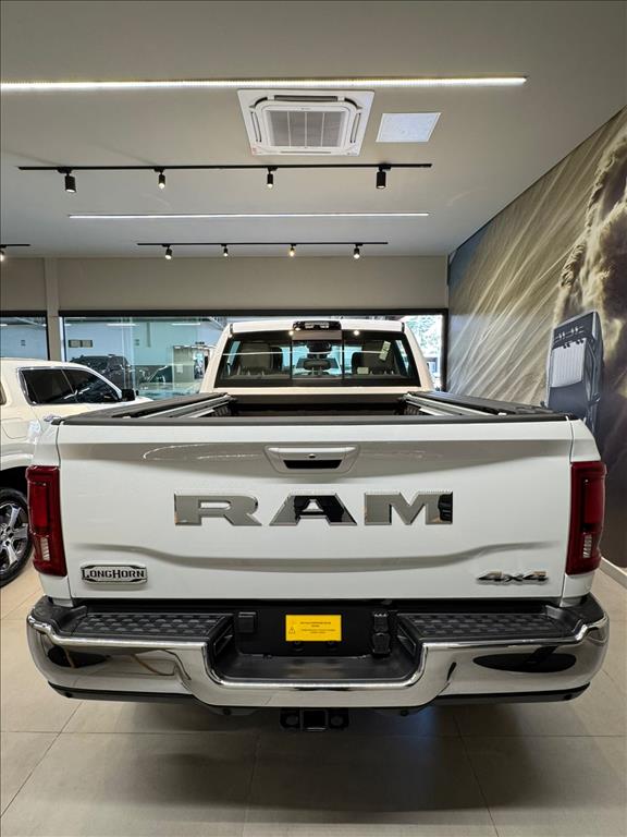 3500 6.7 I6 TURBO DIESEL LIMITED LONGHORN CD 4X4  AUTOMÁTICO2