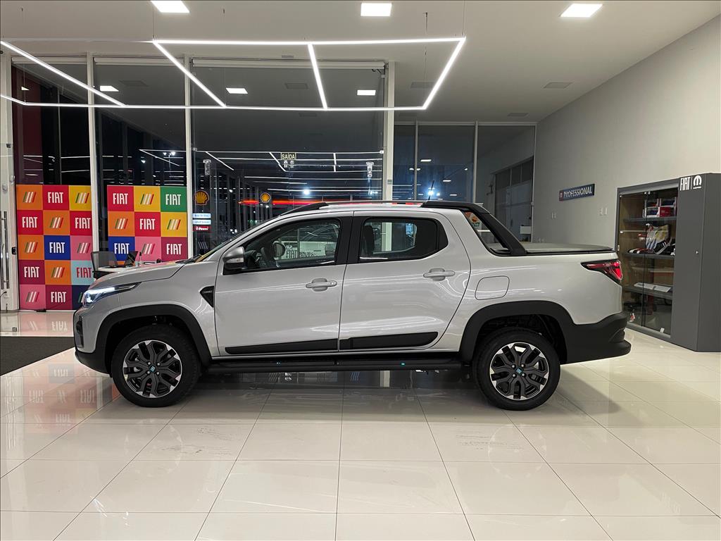 STRADA 1.0 TURBO 200 FLEX ULTRA CD CVT7