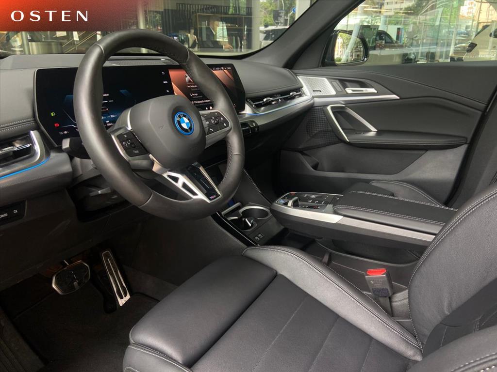 BMW-iX1-ELÉTRICO XDRIVE30 M SPORT
