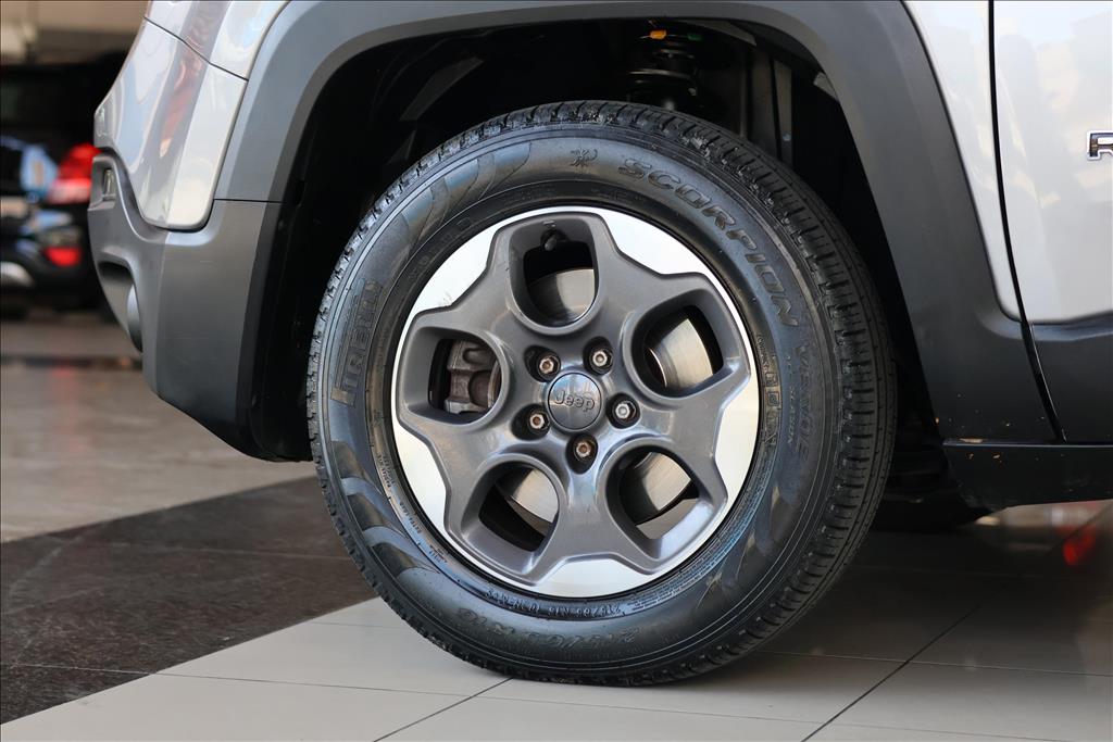 JEEP RENEGADE 1.8 16V FLEX 4P AUTOMÁTICO