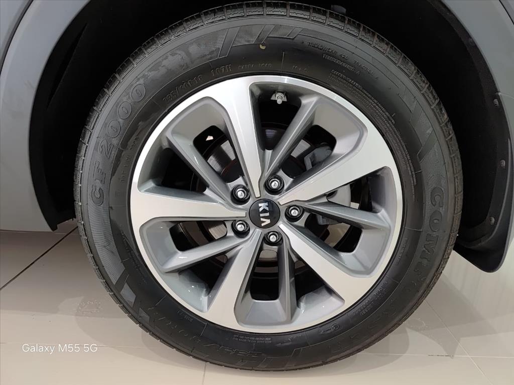 SORENTO 2.4 16V GASOLINA EX 7L AUTOMÁTICO11