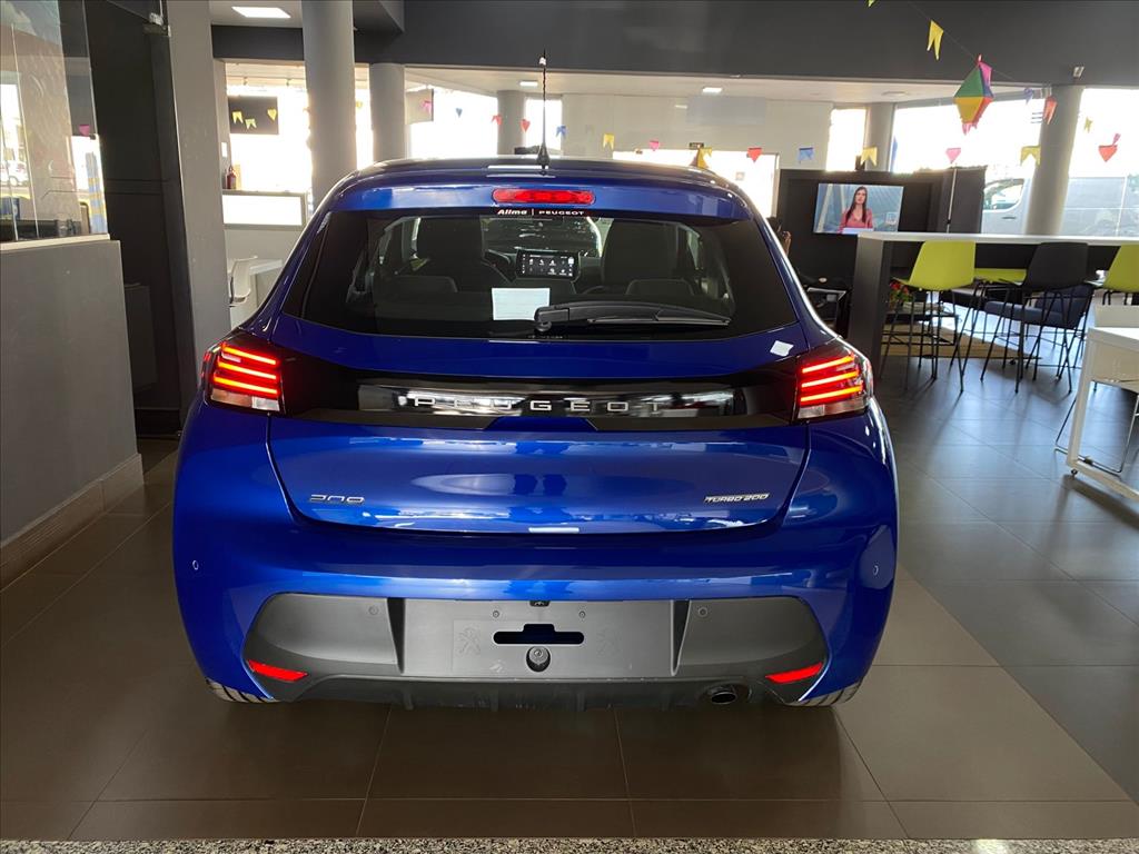 208 1.0 TURBO 200 FLEX ALLURE CVT 208 1.0 TURBO 200 FLEX ALLURE CVT