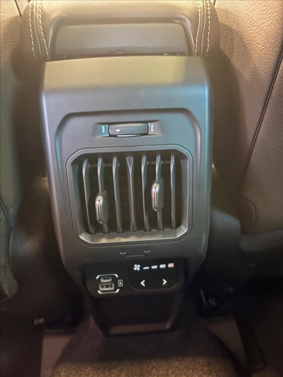 COMMANDER 2.2 TURBO DIESEL OVERLAND AT97