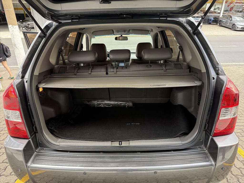 Hyundai Tucson - 2.0 MPFI GLS 16V 143CV 2WD FLEX 4P AUTOMÁTICO