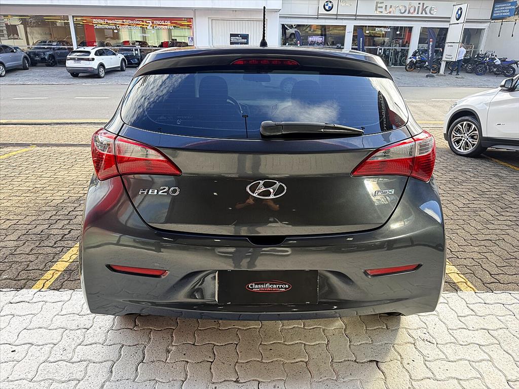 Hyundai Hb20 - 1.0 COMFORT PLUS 12V FLEX 4P MANUAL
