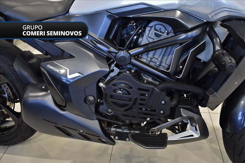V 350