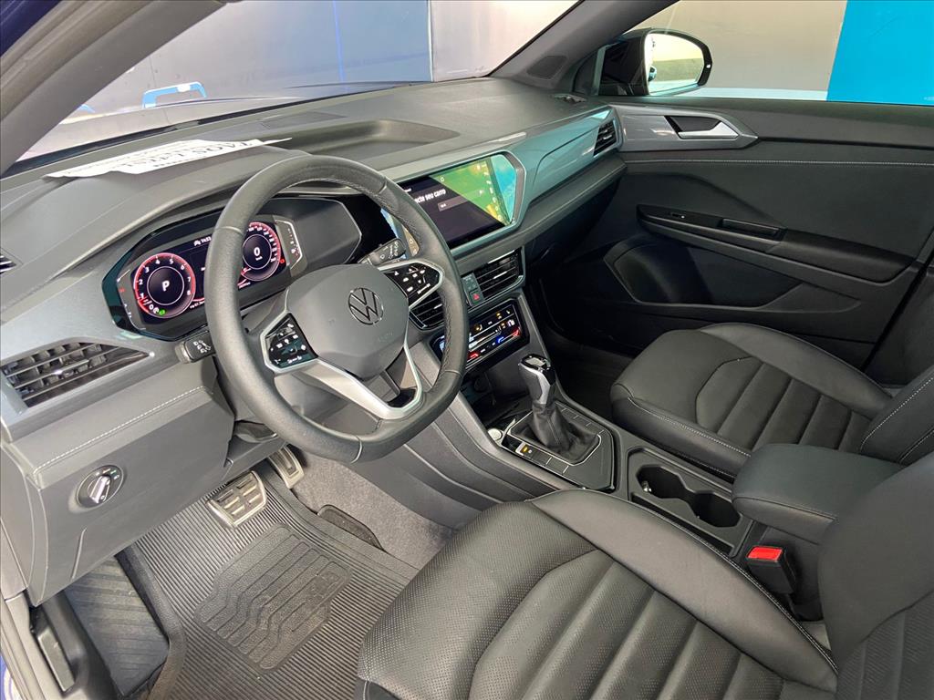 TAOS 1.4 250 TSI TOTAL FLEX HIGHLINE AUTOMÁTICO9