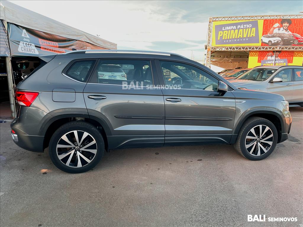 TAOS 1.4 250 TSI TOTAL FLEX HIGHLINE AUTOMÁTICO6