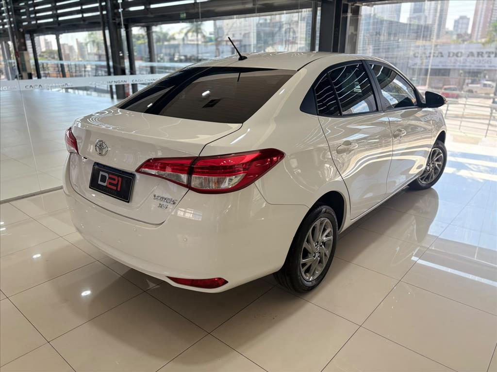 Toyota-YARIS-1.5 16V FLEX SEDAN XS MULTIDRIVE