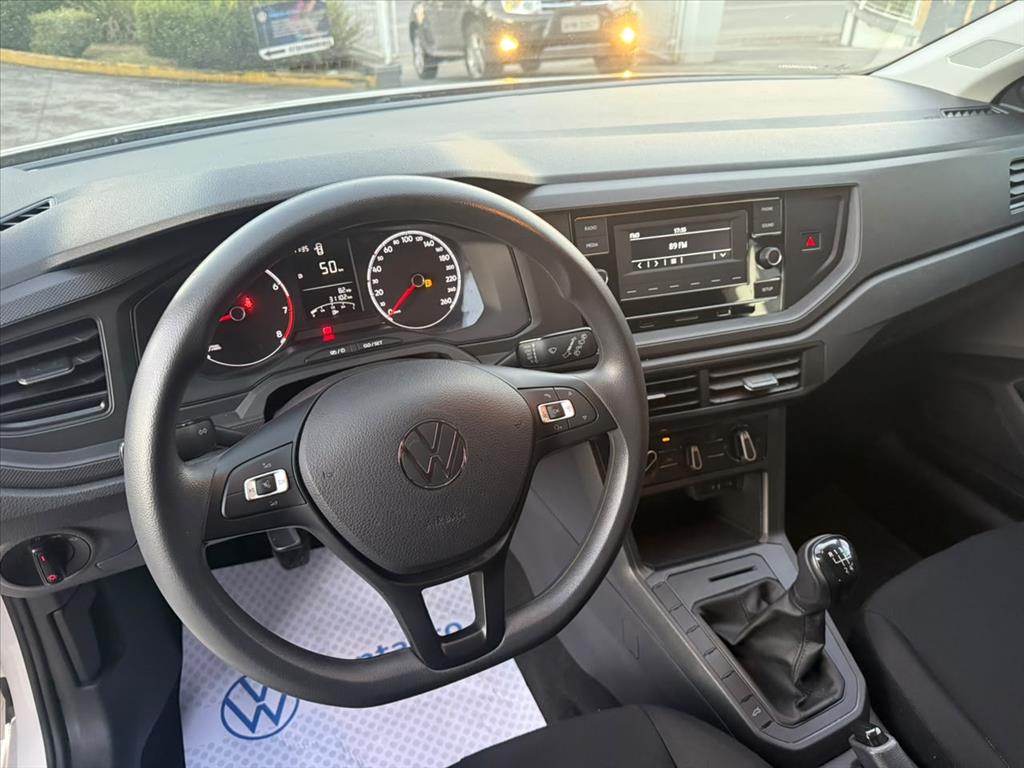 POLO 1.0 MPI TRACK MANUAL8