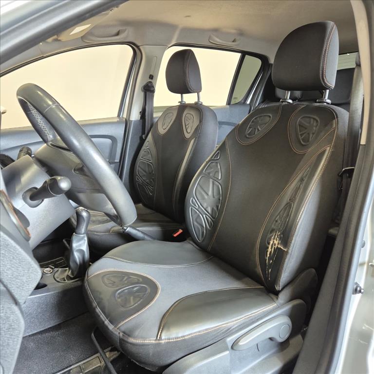 SANDERO 1.6 16V SCE FLEX STEPWAY MANUAL11