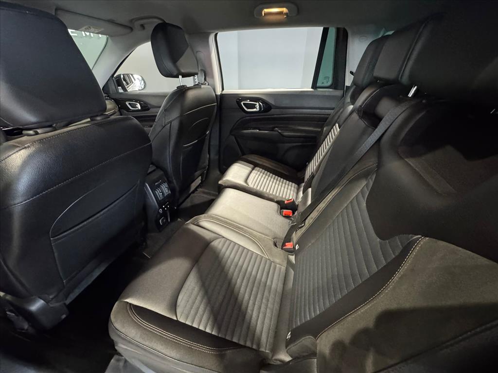 COMMANDER 1.3 T270 TURBO FLEX LIMITED AT69