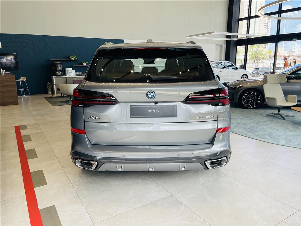 X5 3.0 I6 TURBO HÍBRIDO XDRIVE50E M SPORT AUTOMÁTICO11