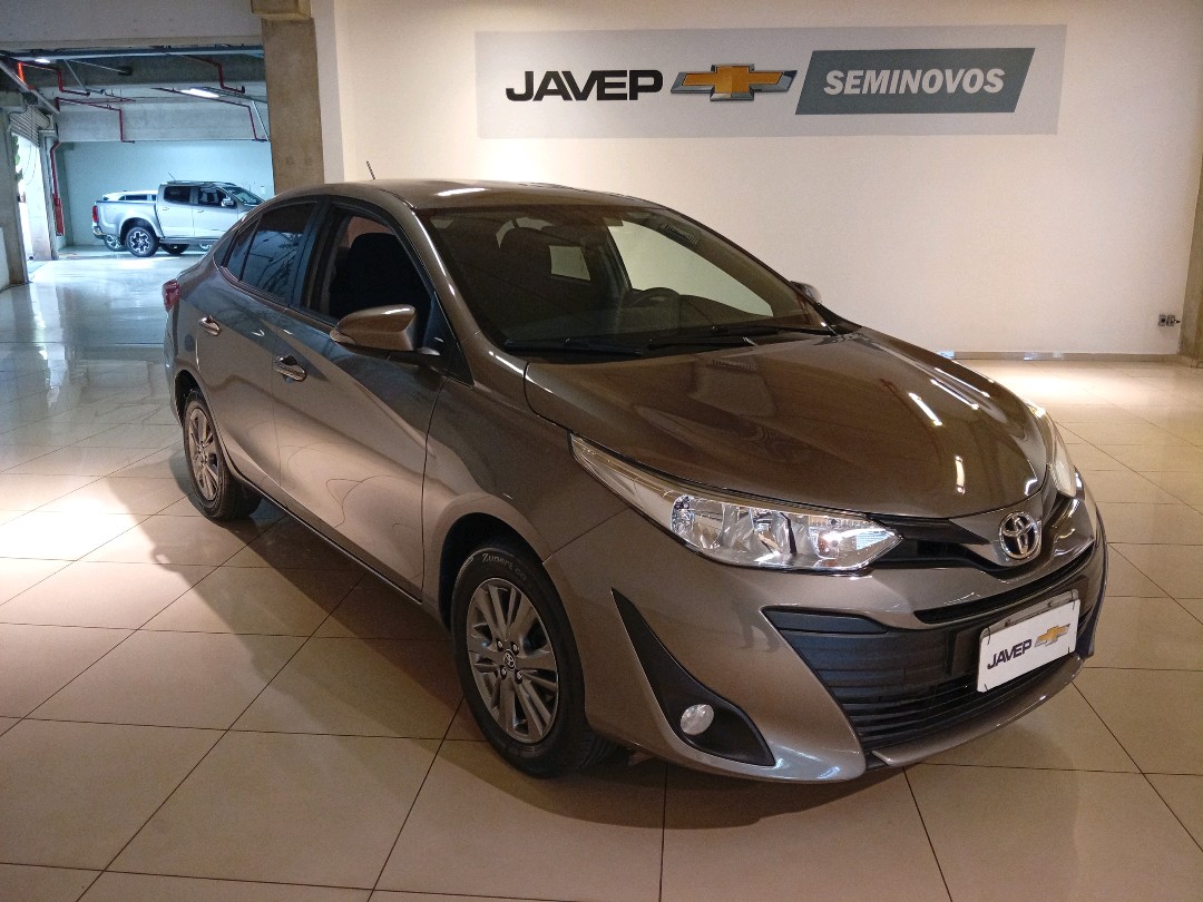 Toyota-YARIS-1.5 16V FLEX SEDAN XL PLUS CONNECT MULTIDRIVE
