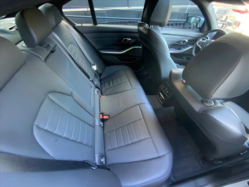BMW-320i-2.0 16V TURBO FLEX M SPORT AUTOMÁTICO