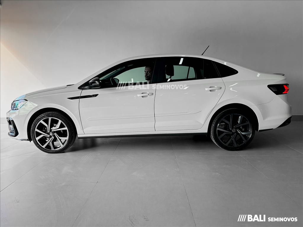 VIRTUS 1.4 250 TSI EXCLUSIVE AUTOMÁTICO7