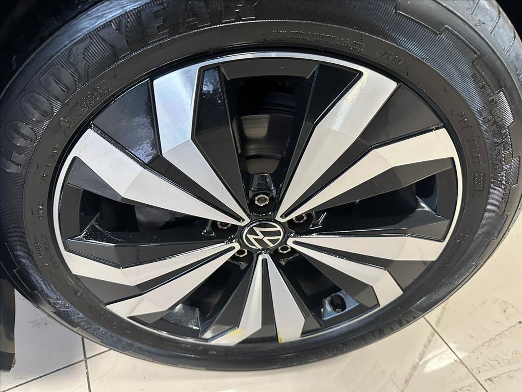 T-CROSS 1.4 250 TSI TOTAL FLEX HIGHLINE AUTOMÁTICO10