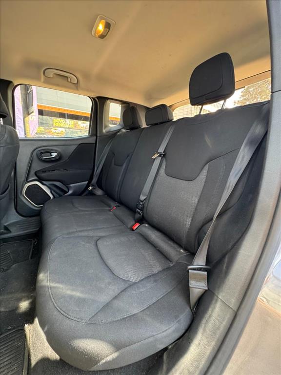 RENEGADE 1.8 16V FLEX SPORT 4P AUTOMÁTICO5