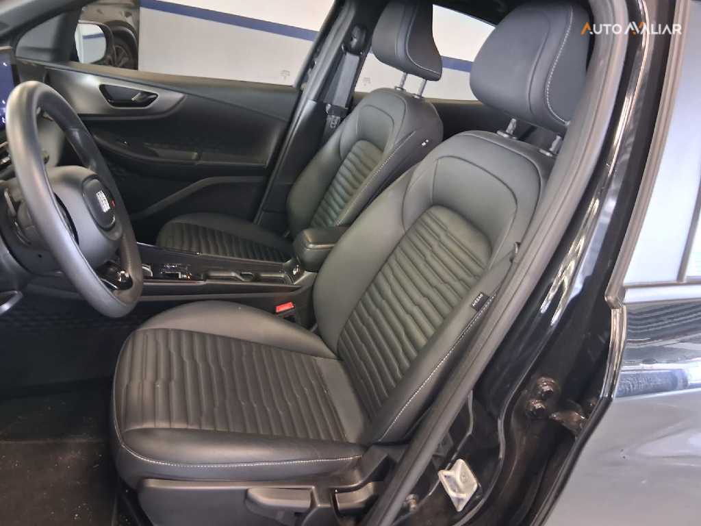 Fiat-FASTBACK-1.3 TURBO 270 FLEX LIMITED EDITION AT6