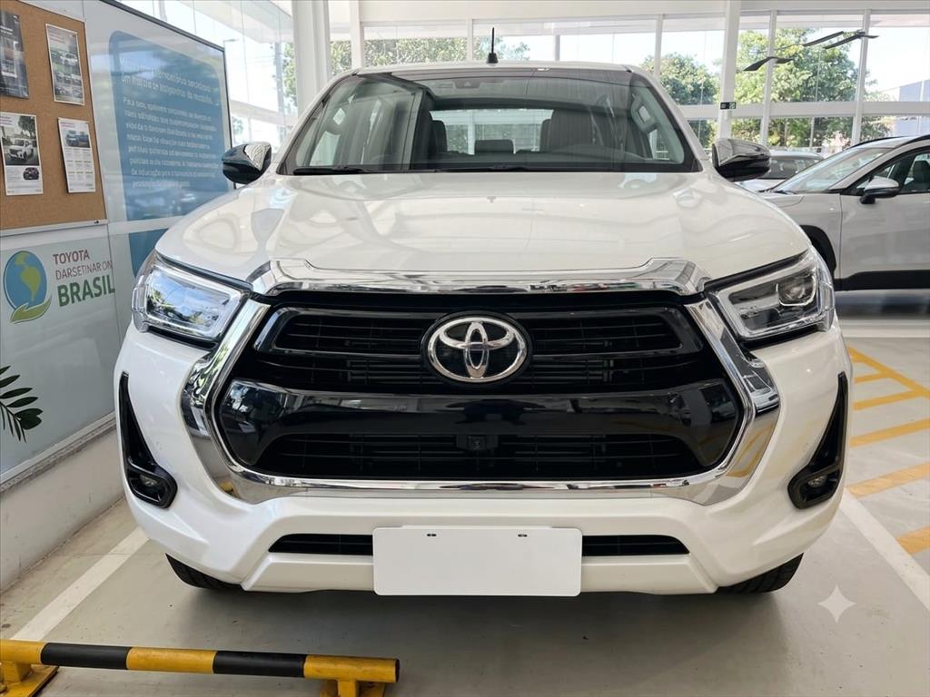 HILUX 2.8 D-4D TURBO DIESEL CD SRX 4X4 AUTOMÁTICO