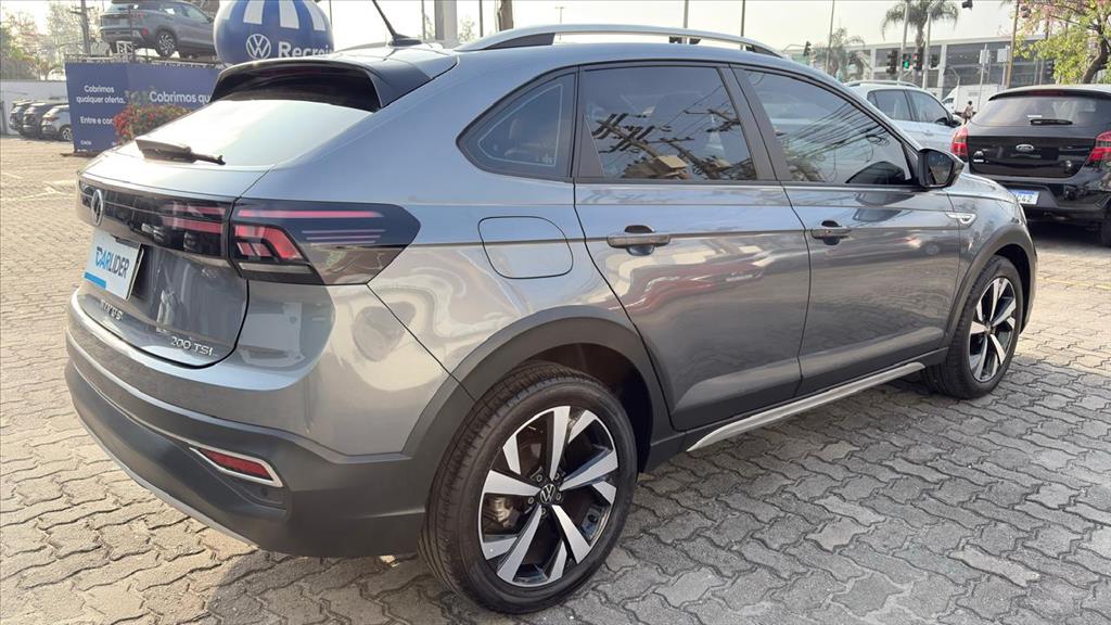 NIVUS 1.0 200 TSI TOTAL FLEX HIGHLINE AUTOMÁTICO4