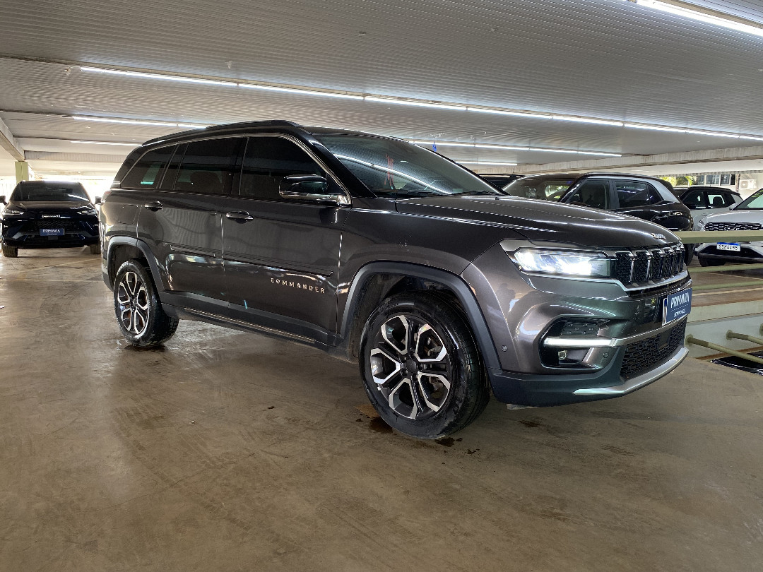 COMMANDER 1.3 T270 TURBO FLEX LIMITED AT6