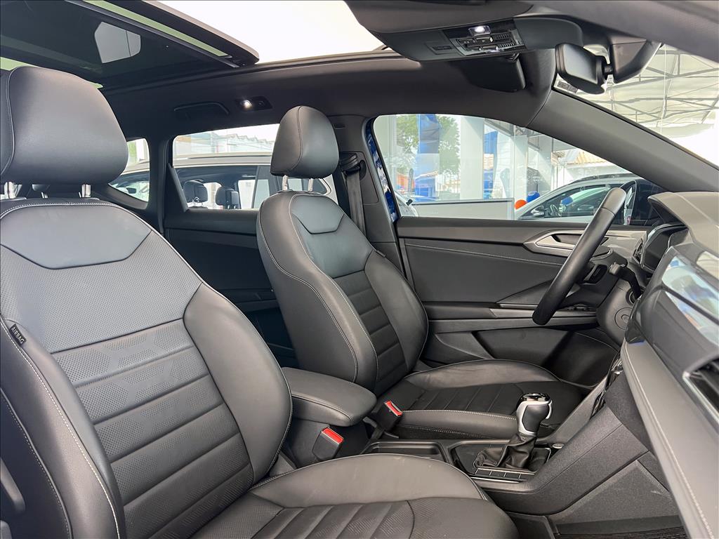 TAOS 1.4 250 TSI TOTAL FLEX HIGHLINE AUTOMÁTICO18