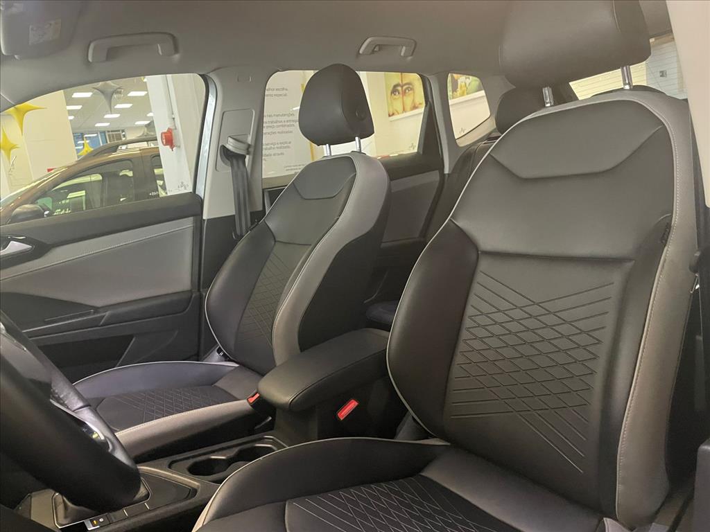 TAOS 1.4 250 TSI TOTAL FLEX COMFORTLINE AUTOMÁTICO10