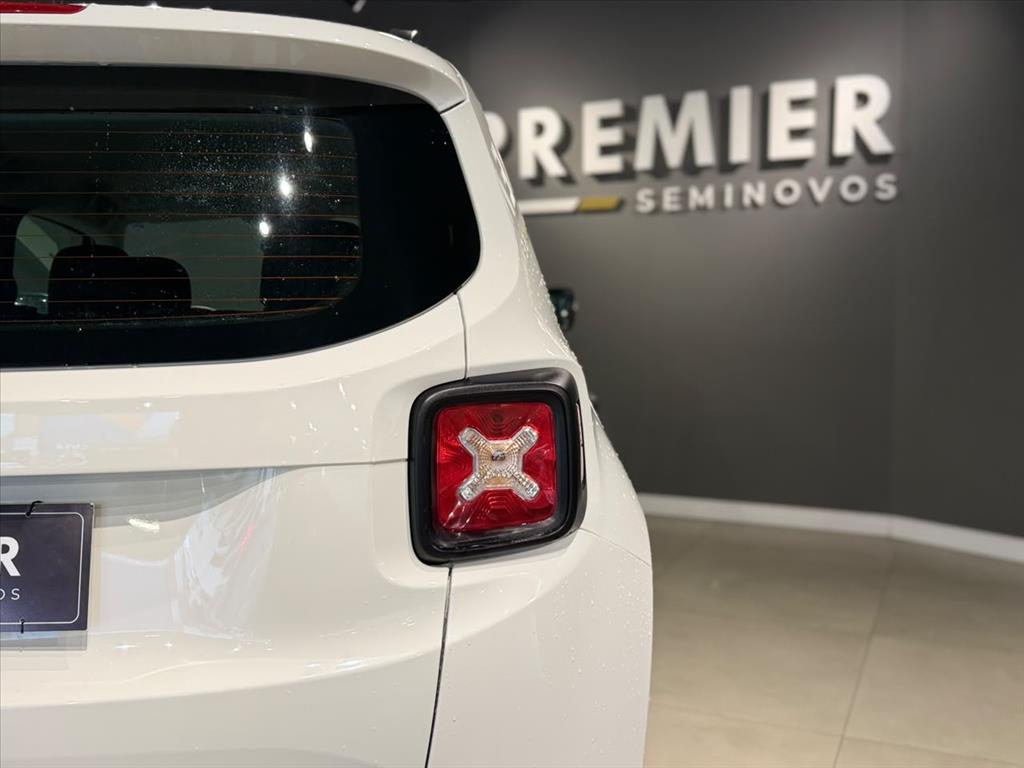 RENEGADE 1.8 16V FLEX STD 4P AUTOMÁTICO11
