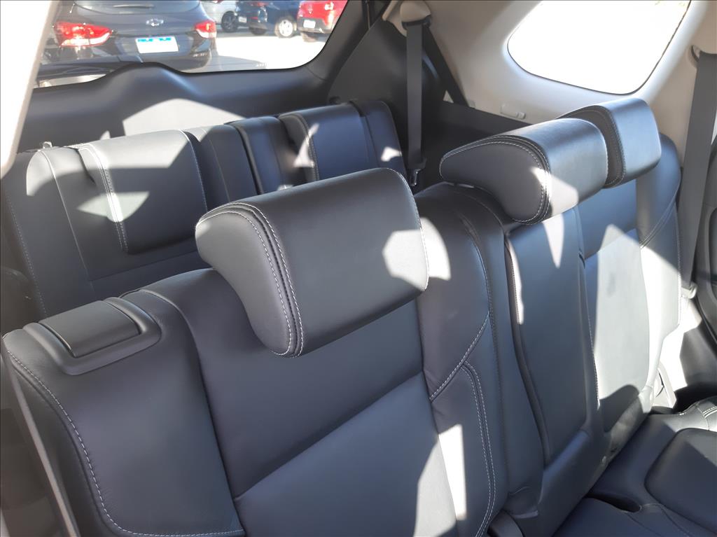 OUTLANDER 2.2 MIVEC DI-D DIESEL HPE-S AWD AUTOMÁTICO OUTLANDER 2.2 MIVEC DI-D DIESEL HPE-S AWD AUTOMÁTICO