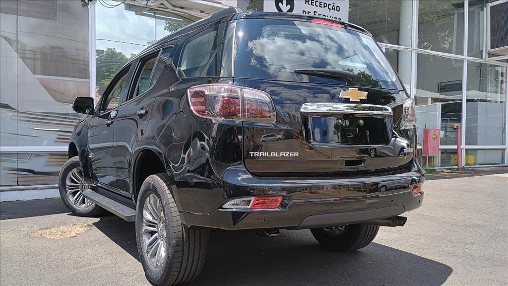 TRAILBLAZER 2.8 16V TURBO DIESEL HIGH COUNTRY 7L 4X4 AUTOMÁTICO3
