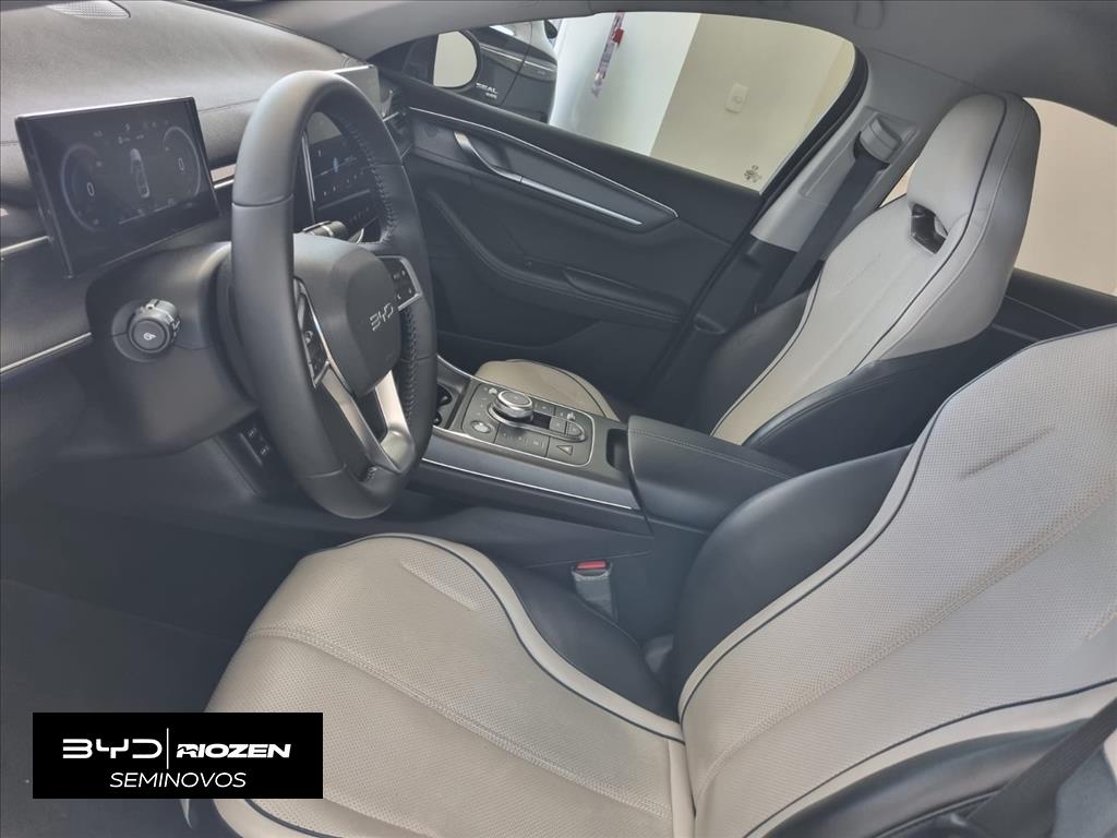 KING 1.5 DM-I PHEV GS AUTOMÁTICO7