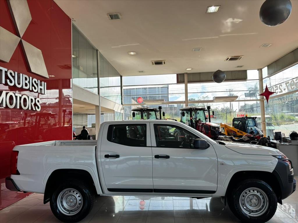 Mitsubishi-TRITON-2.4 BITURBO DIESEL CD GL AUTOMÁTICO