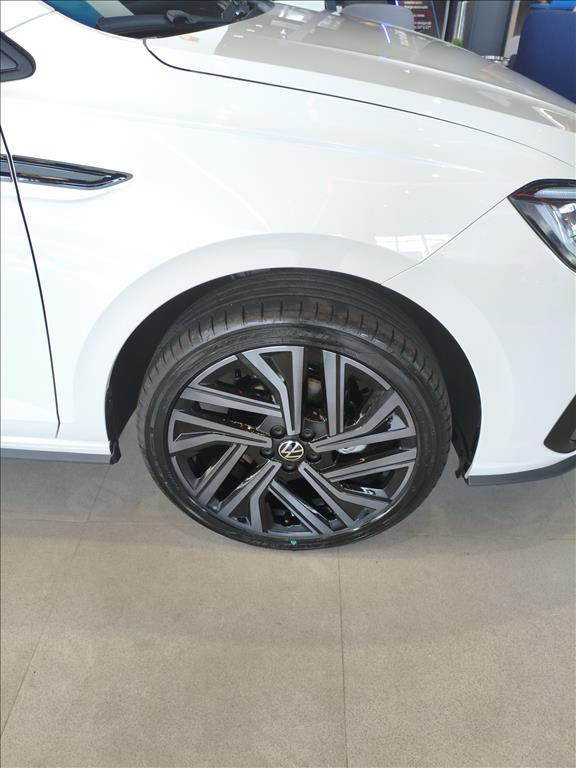 VIRTUS 1.4 250 TSI EXCLUSIVE AUTOMÁTICO3